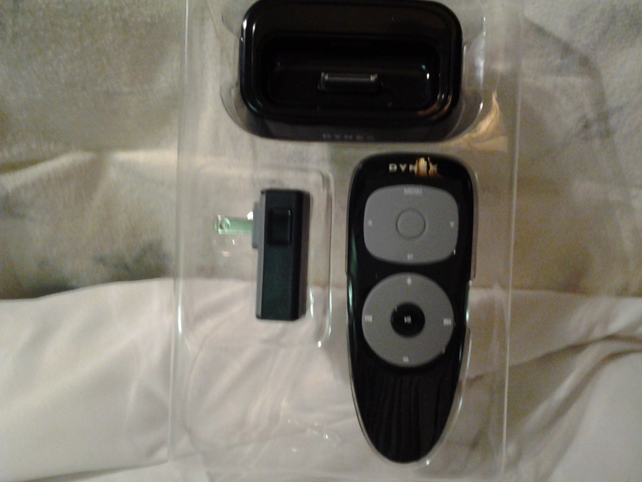 Amazon.com: Dynex - Docking Station for Apple iPod and iPhone